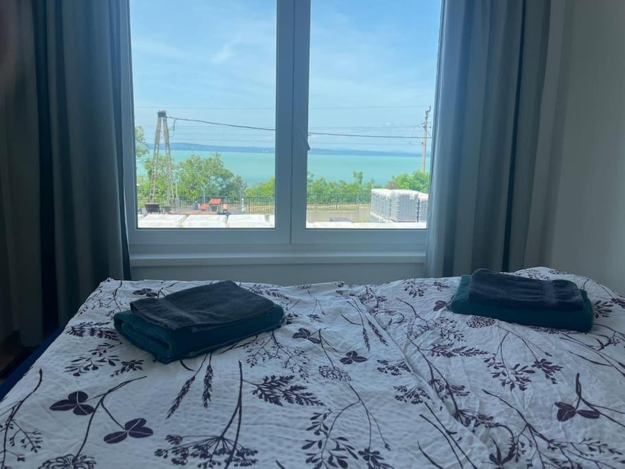 Hedon Brewery Apartments - 200 Meter To The Beach Balatonvilágos Exteriör bild